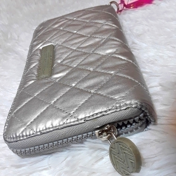 Macbeth Collection Quilted Wallet Wristlet - Picture 1 of 8